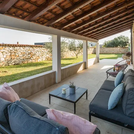 فيلة Casa Masso