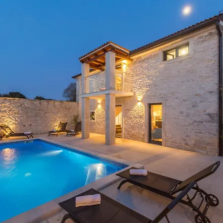 Casa Masso Pula